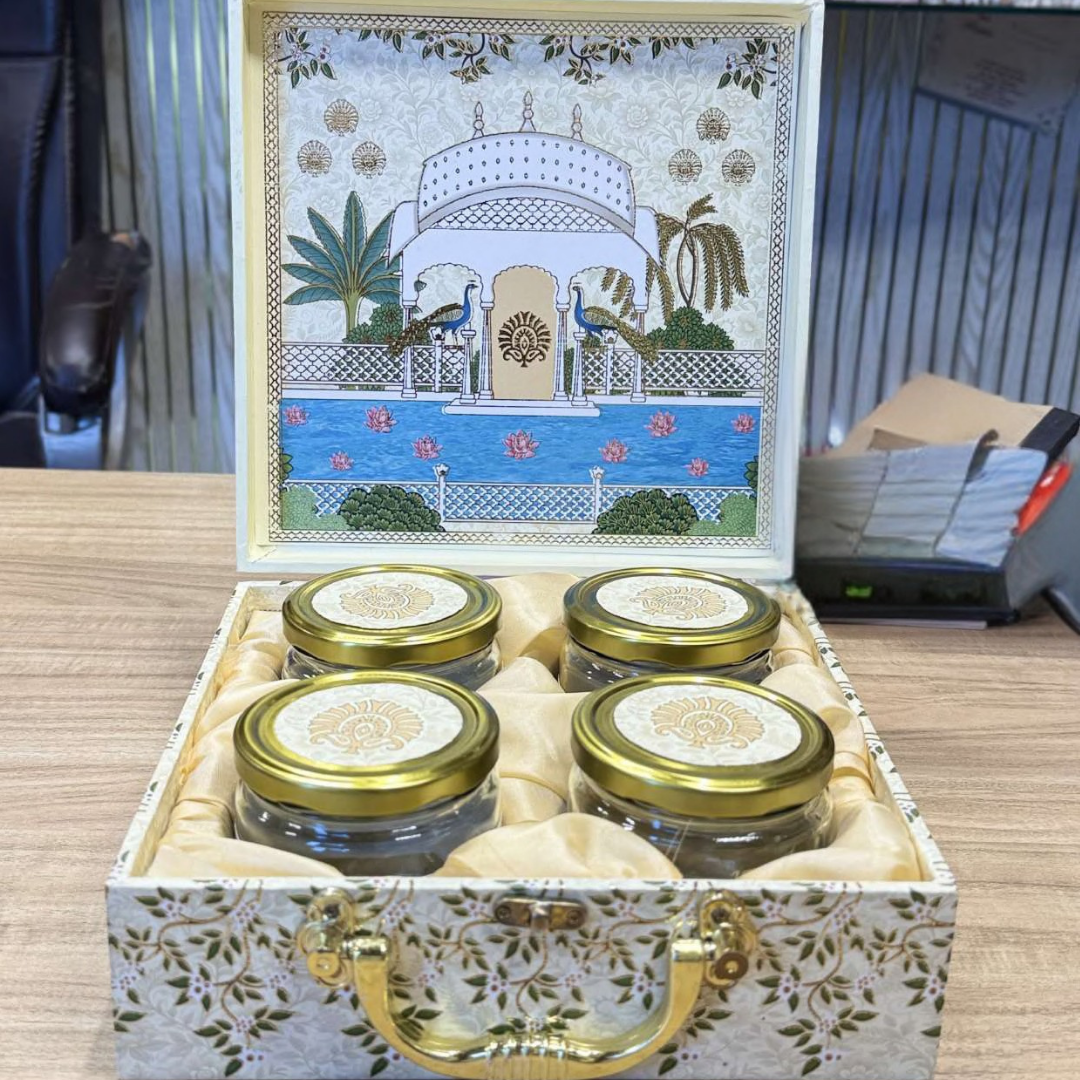 4 jar Yellow MGI Printed Gift Box