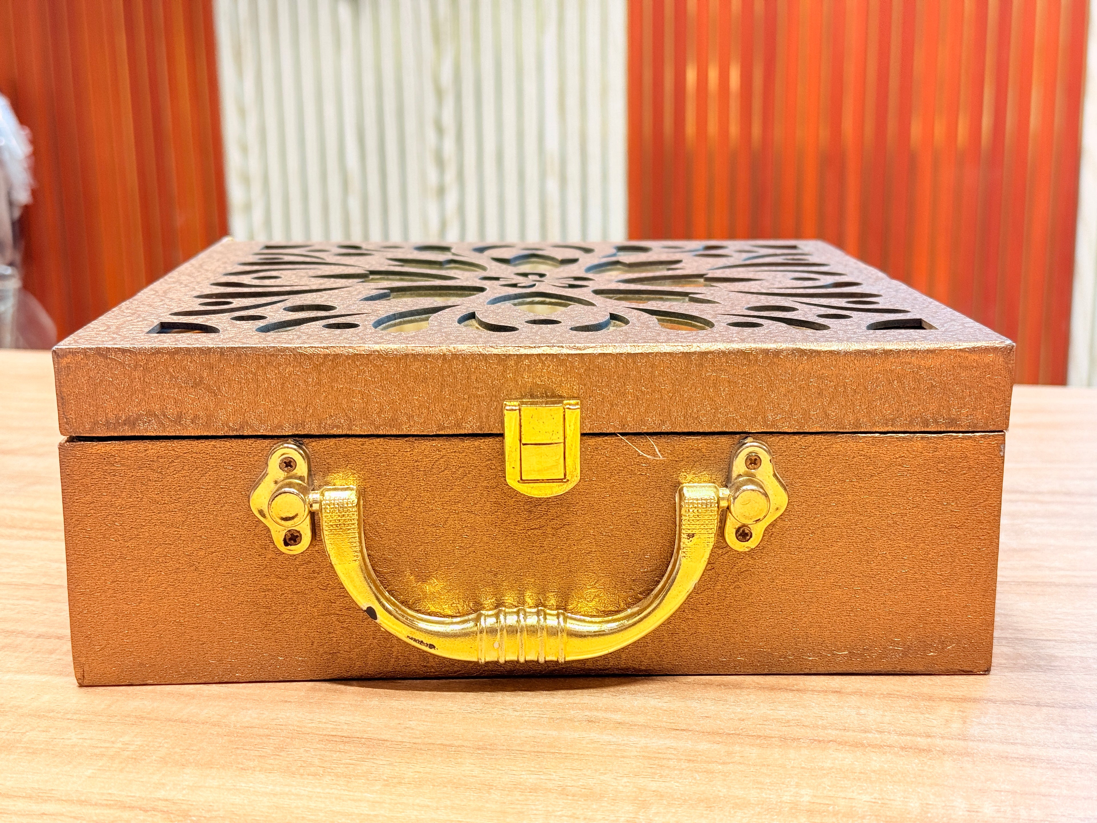 4 Jar Munda Laser-Cut Italian Paper Hamper Box