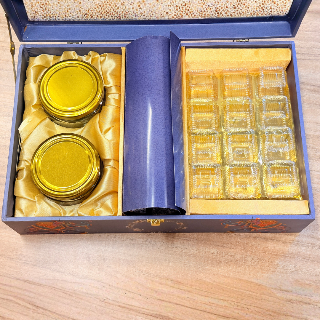 2 Jars 12 Cavity Customized Premium Wedding Hamper Box