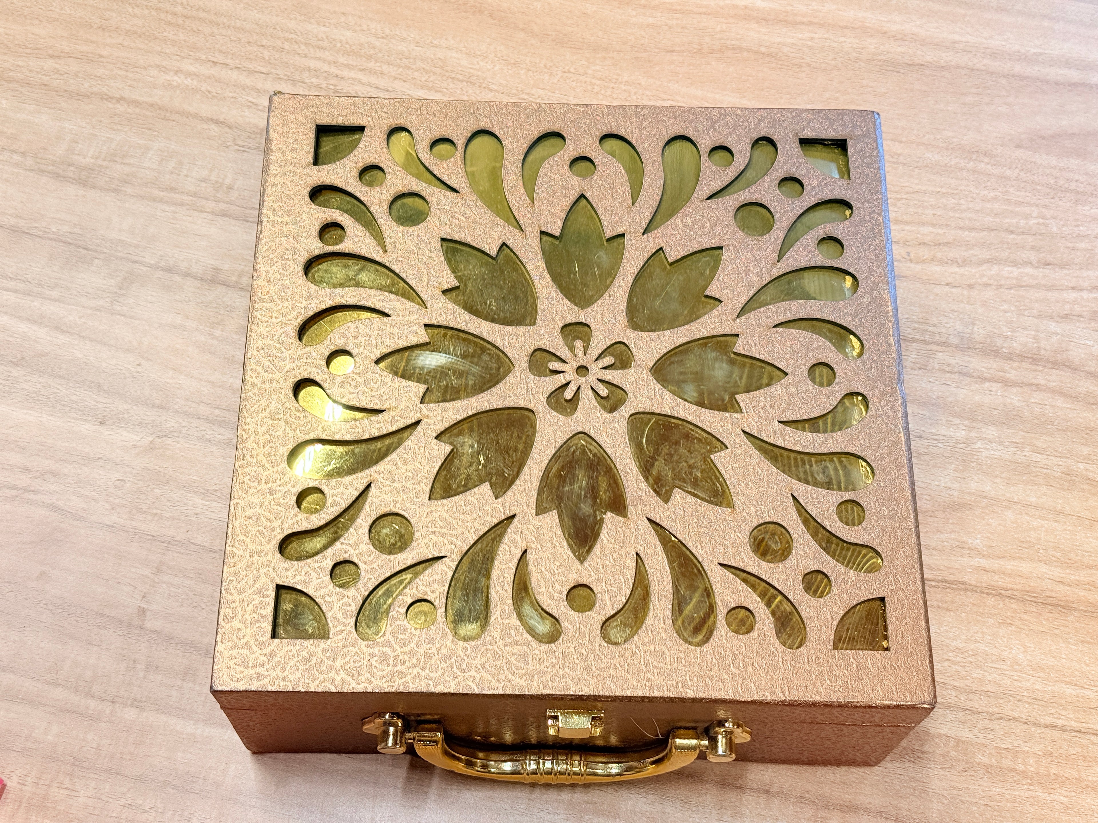 4 Jar Munda Laser-Cut Italian Paper Hamper Box