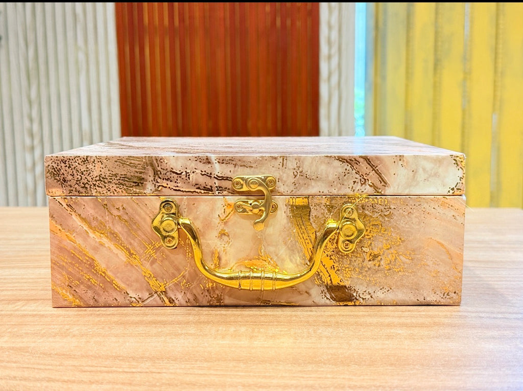 2 Jar & 10 Cavity Green Marble Foil Hamper Box