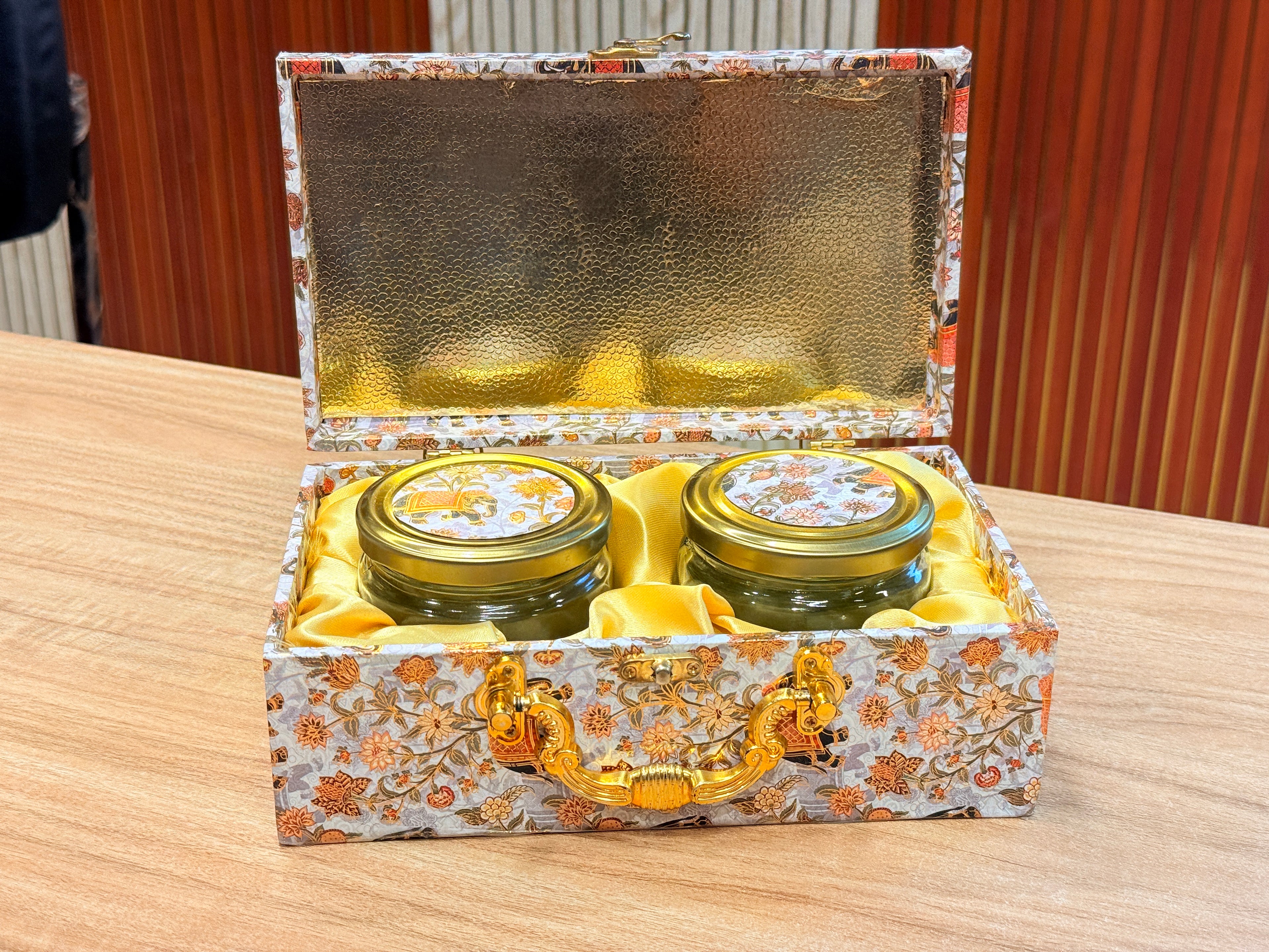 2 Jars Elephant Foil Hamper Gift Box
