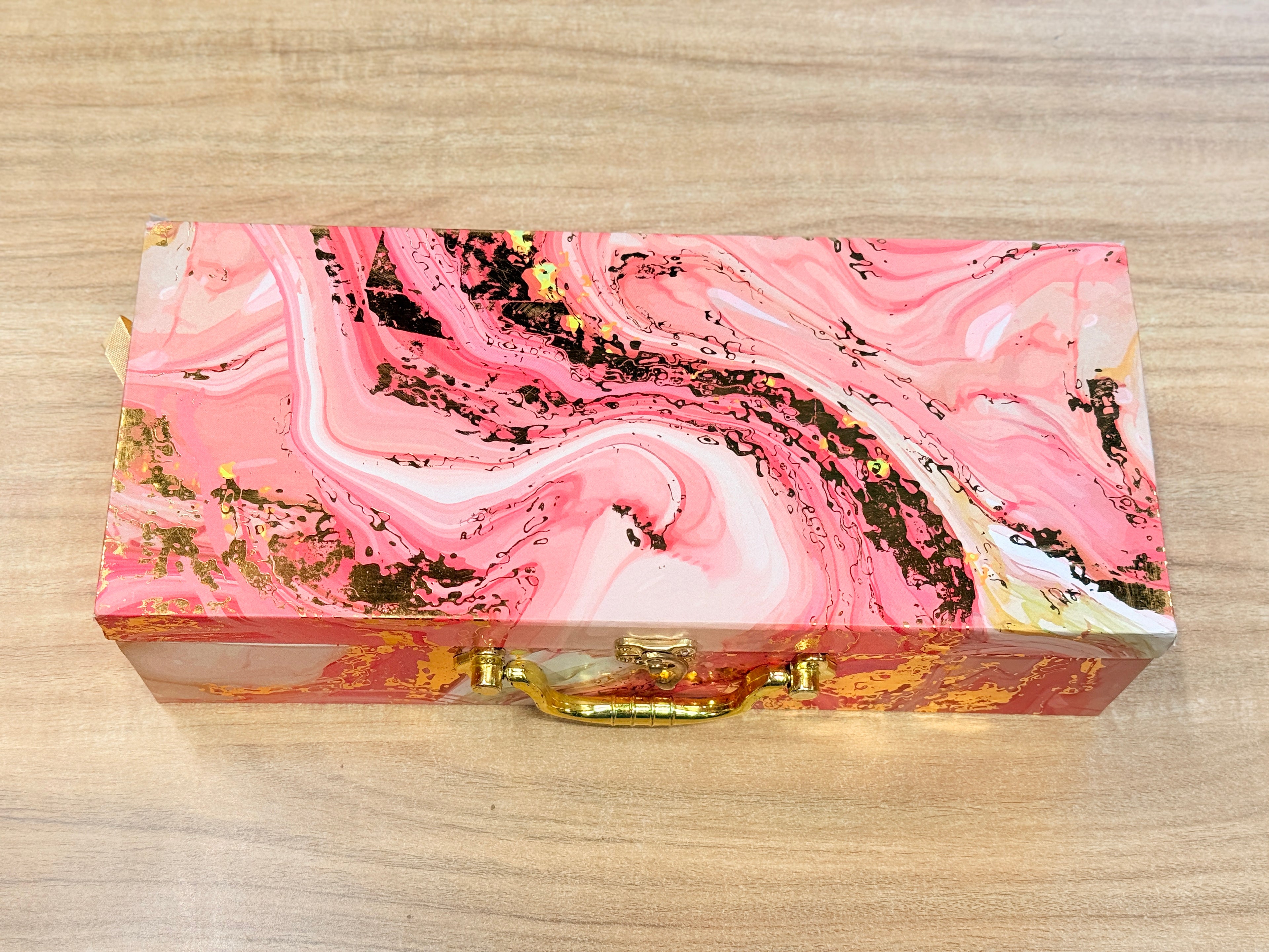 3 JAR Pink Foil Print Heritage Hamper Box