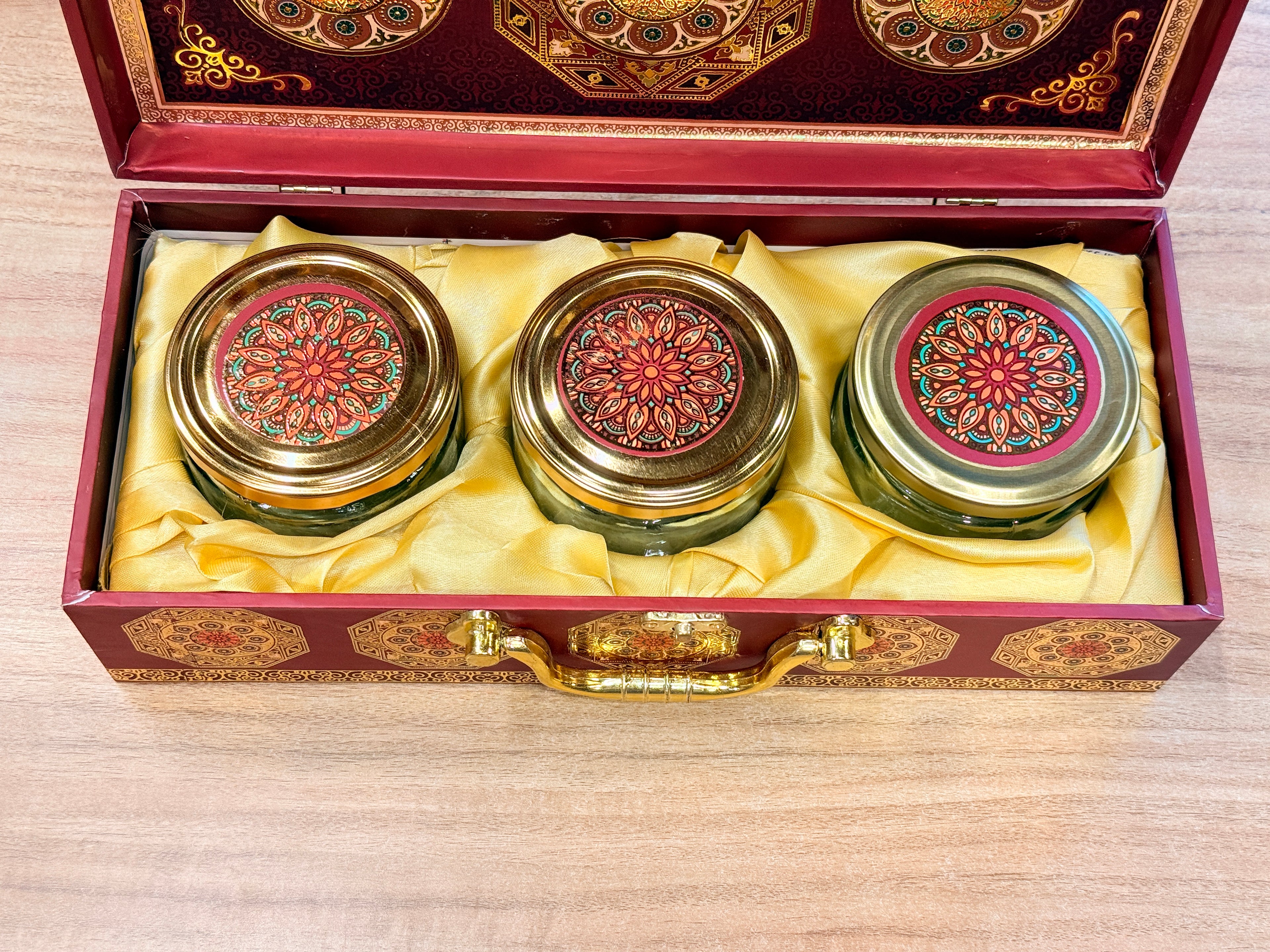 3 JAR MAROON MGI Royal Heritage PRINT GIFT BOX