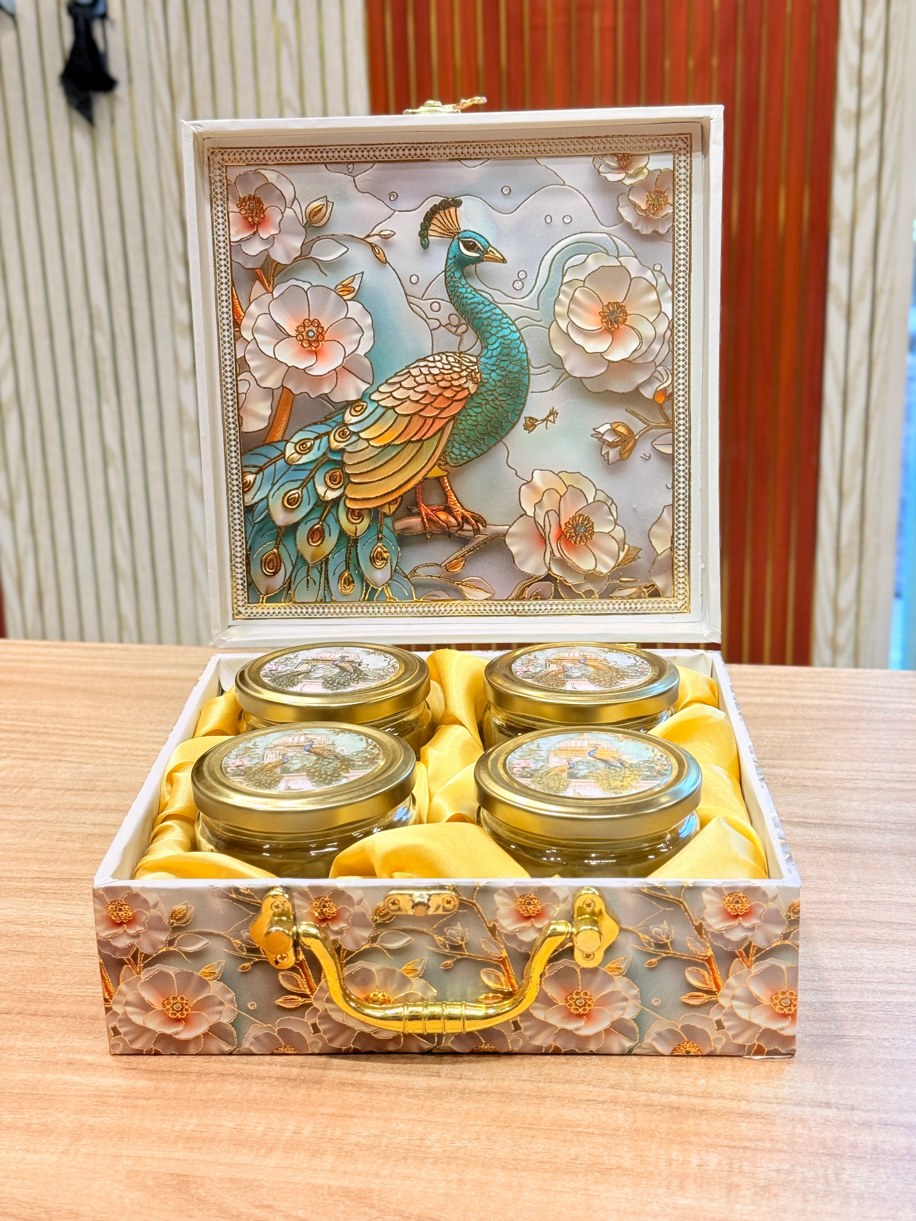 4 Jar Single Peacock Floral Green Heritage Hamper Box