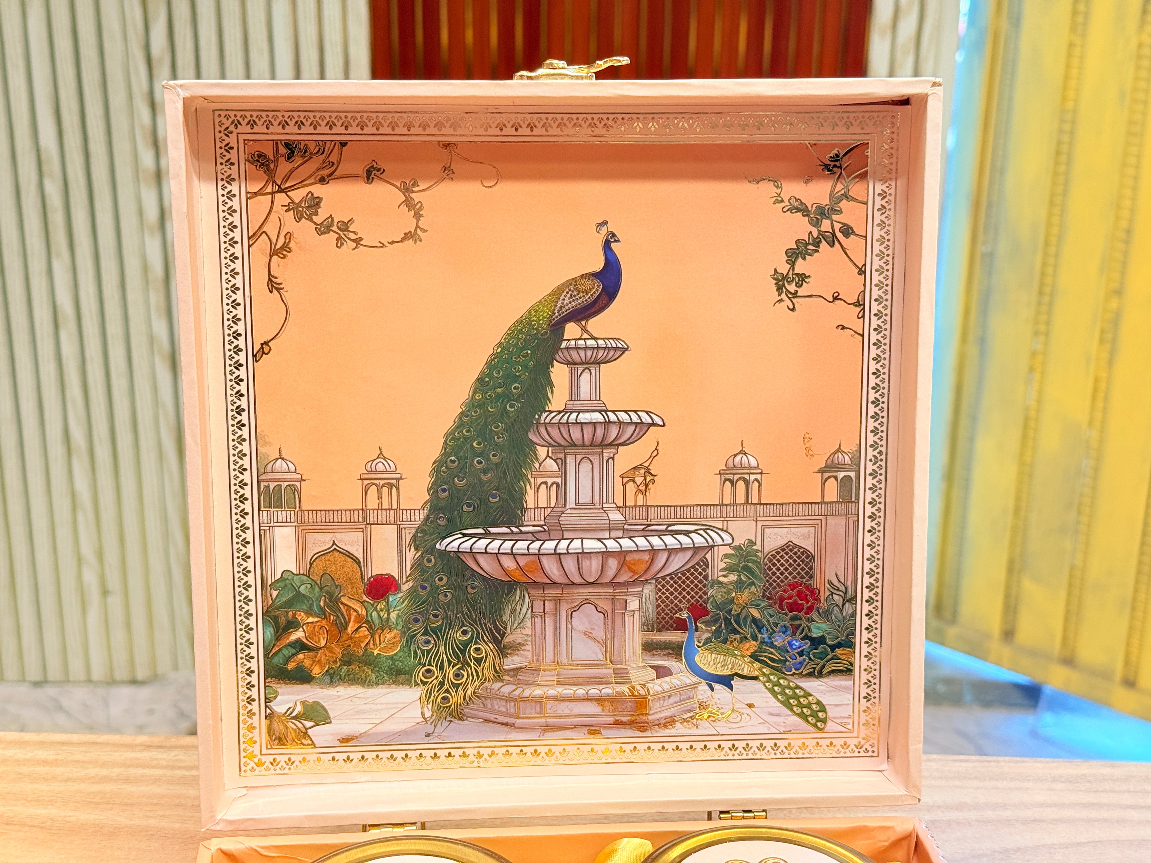 4 Jar Pink Peacock MGI Heritage Hamper Box