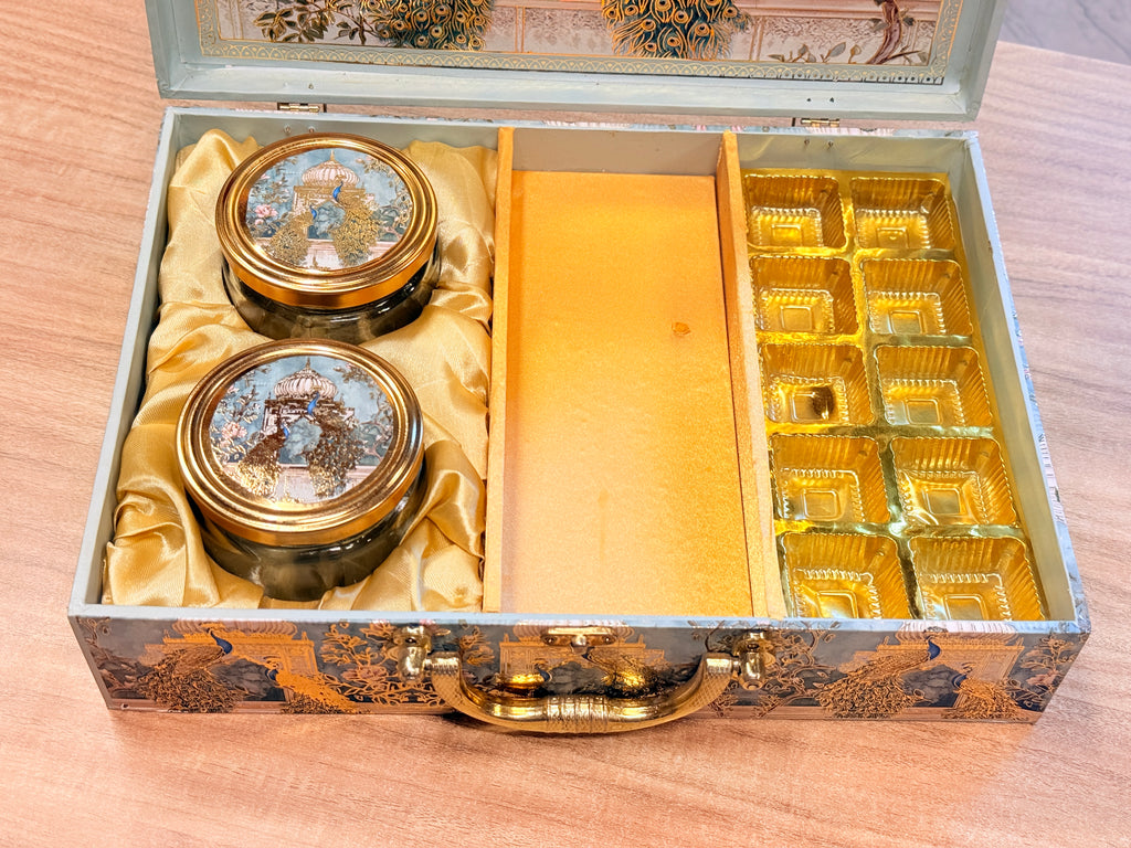 2 Jars & 10 Cavities & Leaf Tray MGI  Royal Printed Gift Box