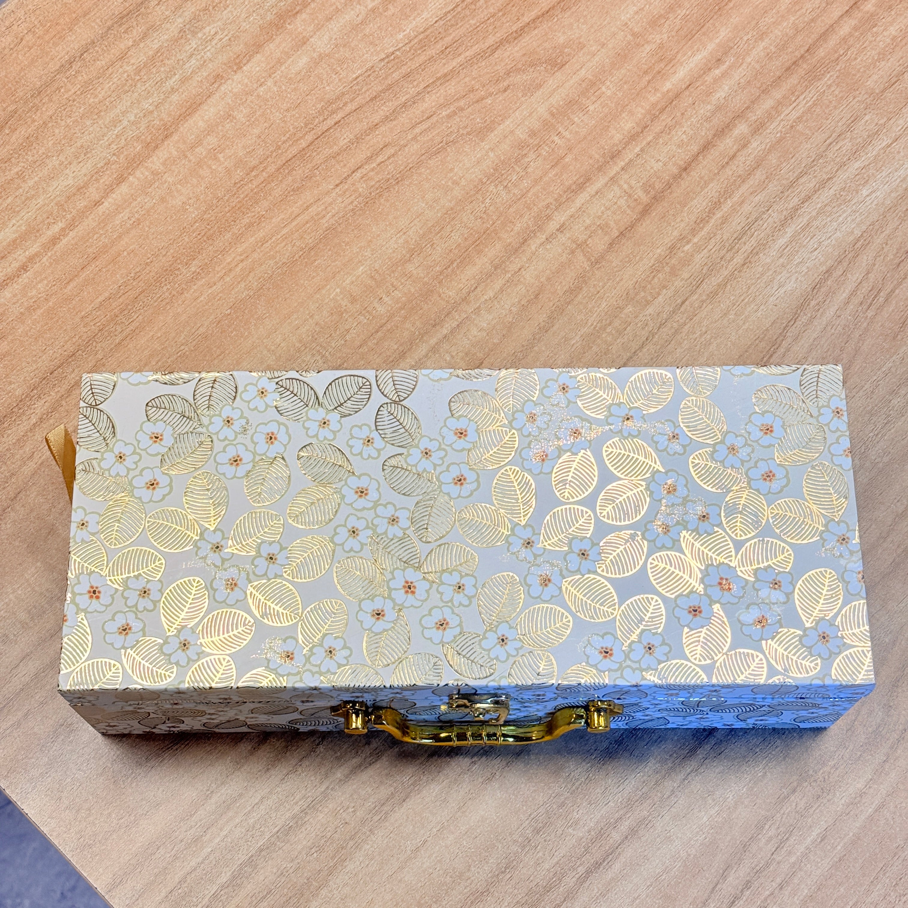 3 JAR New Leaf Foil Print Heritage Hamper Box