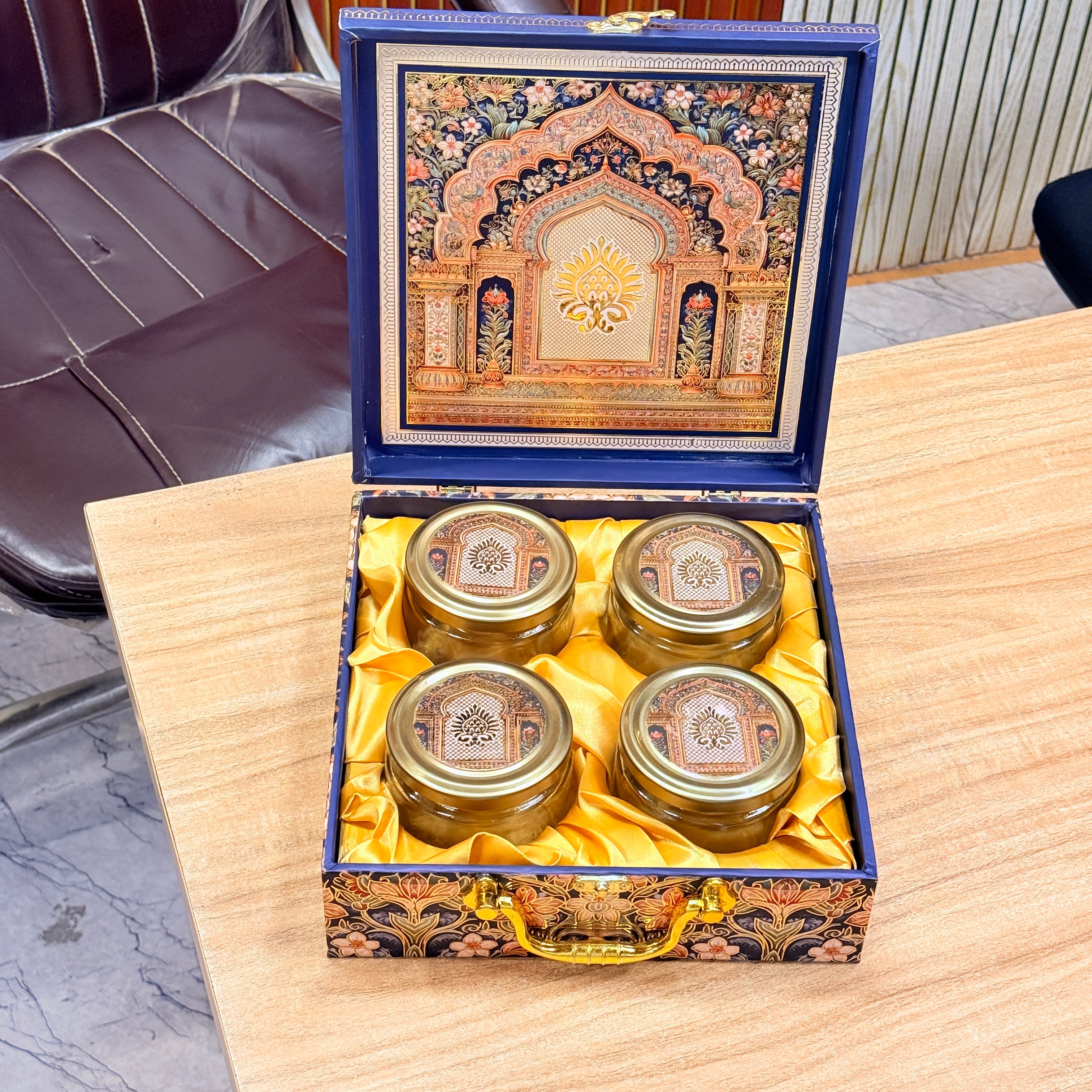 4 Jars Fort Gate Blue MGI Royal Heritage Palace Hamper MDF Box