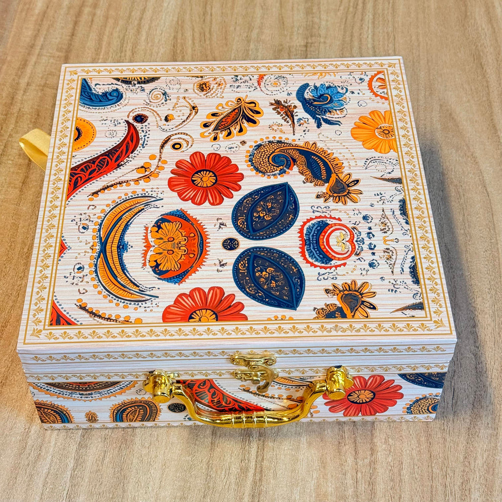 4 Jar Cream Print Luxury Hamper Box